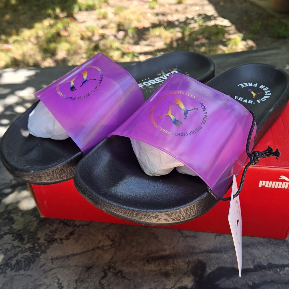 Puma Black and Purple Leadcat PRIDE Slide Sandals SIZE 10 Men.